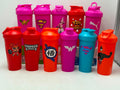 Shakers rosa fucsia 700 ml con diseños variados